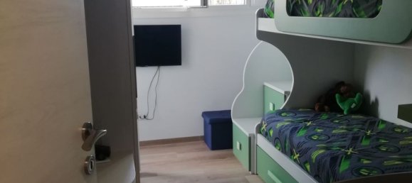 5 rooms Apartment in Bergamo, Italy No. 257399 3