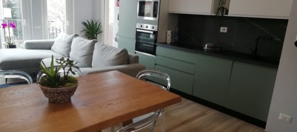 5 rooms Apartment in Bergamo, Italy No. 257399 7