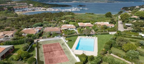 Villa de 5 dormitorios en Arzachena, Italy No. 362586 32