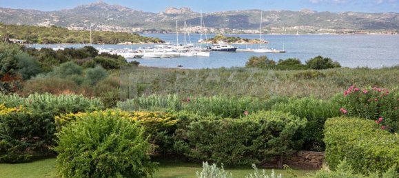 Villa de 5 dormitorios en Arzachena, Italy No. 362586 31