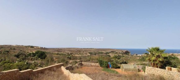 2 bedrooms Apartment in Qala, Malta No. 5937 2