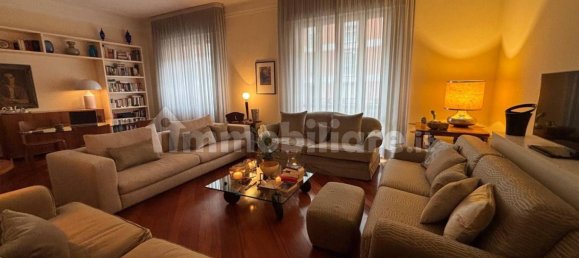 Квартира с 3 спальнями в Болонья, Италия № 286449 5