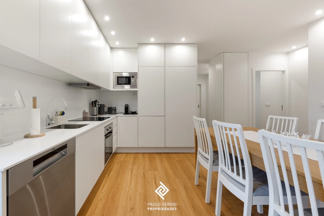 Apartamento T2 em São Félix da Marinha, Portugal N.º 339765