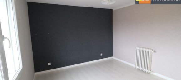 3 bedrooms House in Chaussin, France No. 198260 30