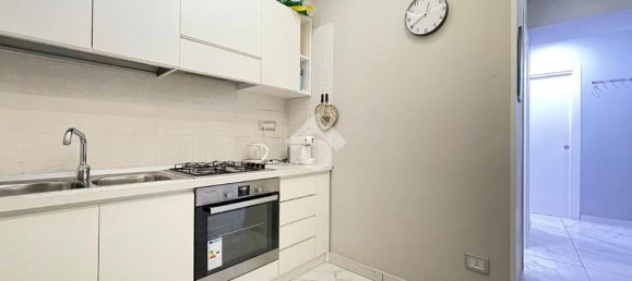 Apartamento T2 em Naples, Italy N.º 31586 41