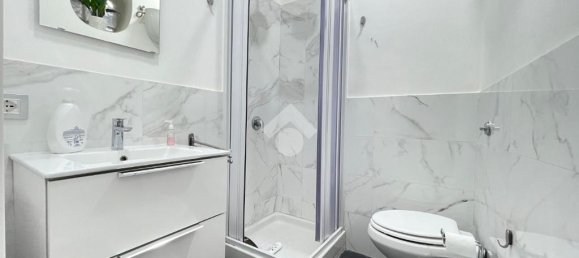 Apartamento T2 em Naples, Italy N.º 31586 42