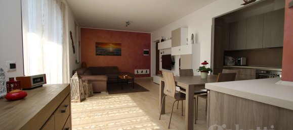 3 rooms Apartment in Busto Arsizio, Italy No. 32728 16