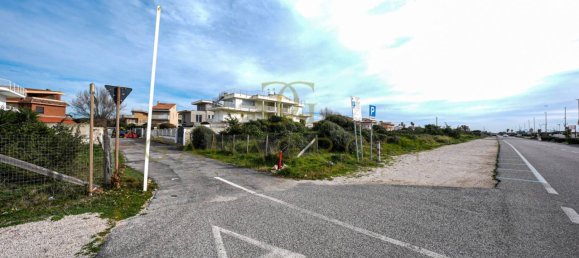 4 Schlafzimmer Villa in Fiumicino, Italy, Nr. 350749 43