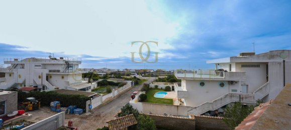 4 Schlafzimmer Villa in Fiumicino, Italy, Nr. 350749 21