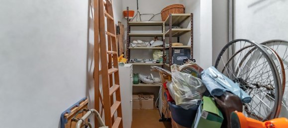 Квартира с 4 комнатами в Монтелупо Фьорентино, Италия № 189391 8