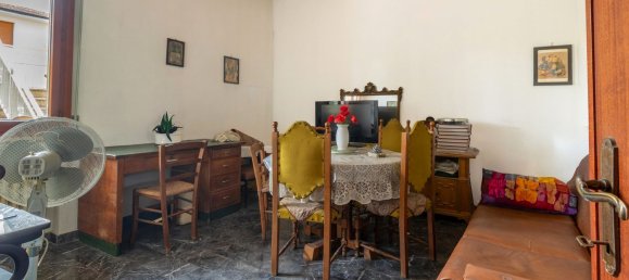 Квартира с 4 комнатами в Монтелупо Фьорентино, Италия № 189391 3