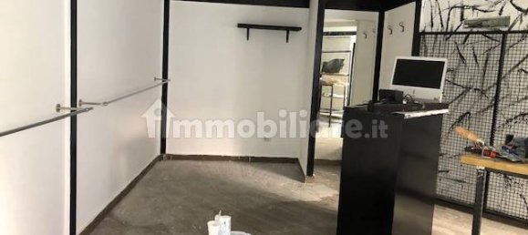 1-Zimmer Gewerbliche Immobilie in Marano di Napoli, Italy, Nr. 157364 5