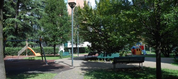 2 bedrooms Apartment in Milan, Italy No. 326743 21