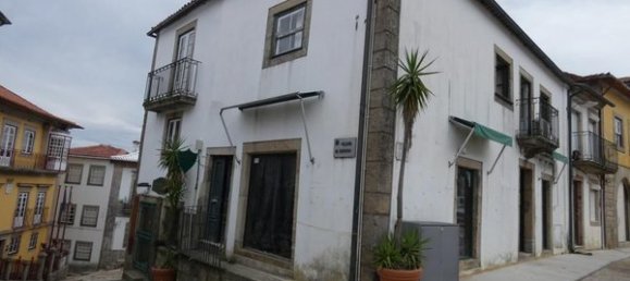 Gebäude in Valenca, Portugal 358m², Nr. 68087 10