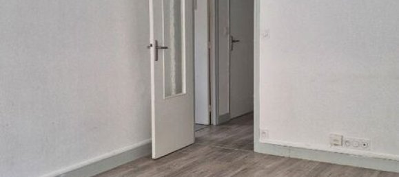 Studio in Le Havre, France No. 356907 2