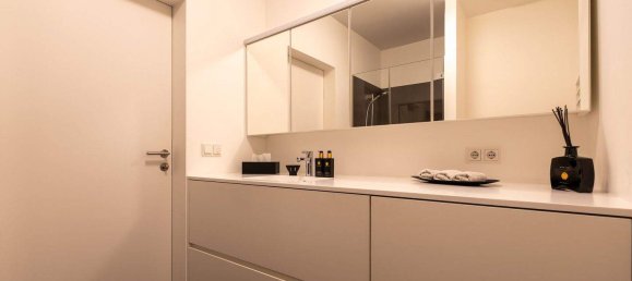 2-salle Propriété commerciale à Linz, Austria No. 60715 13