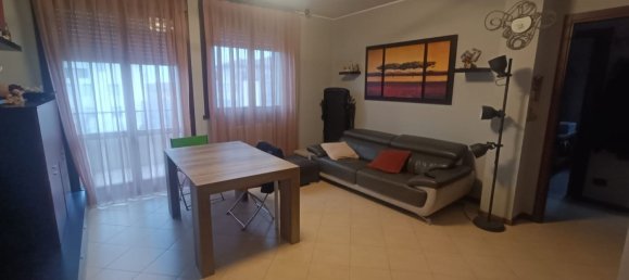 3 rooms Apartment in Brescello, Italy No. 87357 3