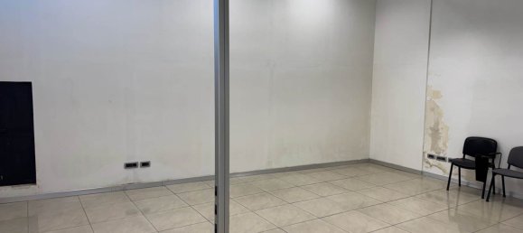 Propiedad comercial en Catania, Italy 1588 m² No. 282828 29