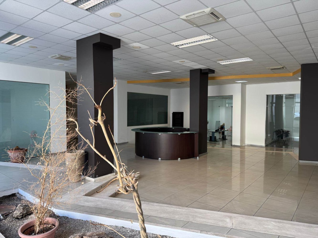 Propiedad comercial en Catania, Italy 1588 m² No. 282828