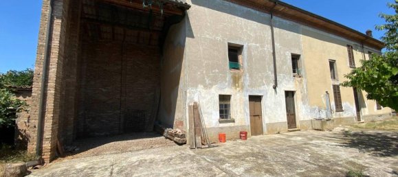 4-Zimmer Haus in Alessandria, Italy, Nr. 118752 3