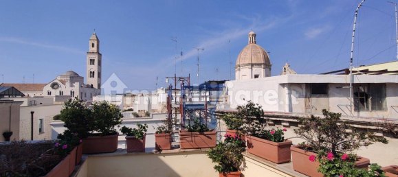 Apartamento de 1 dormitorio en Bari, Italy No. 267353 21