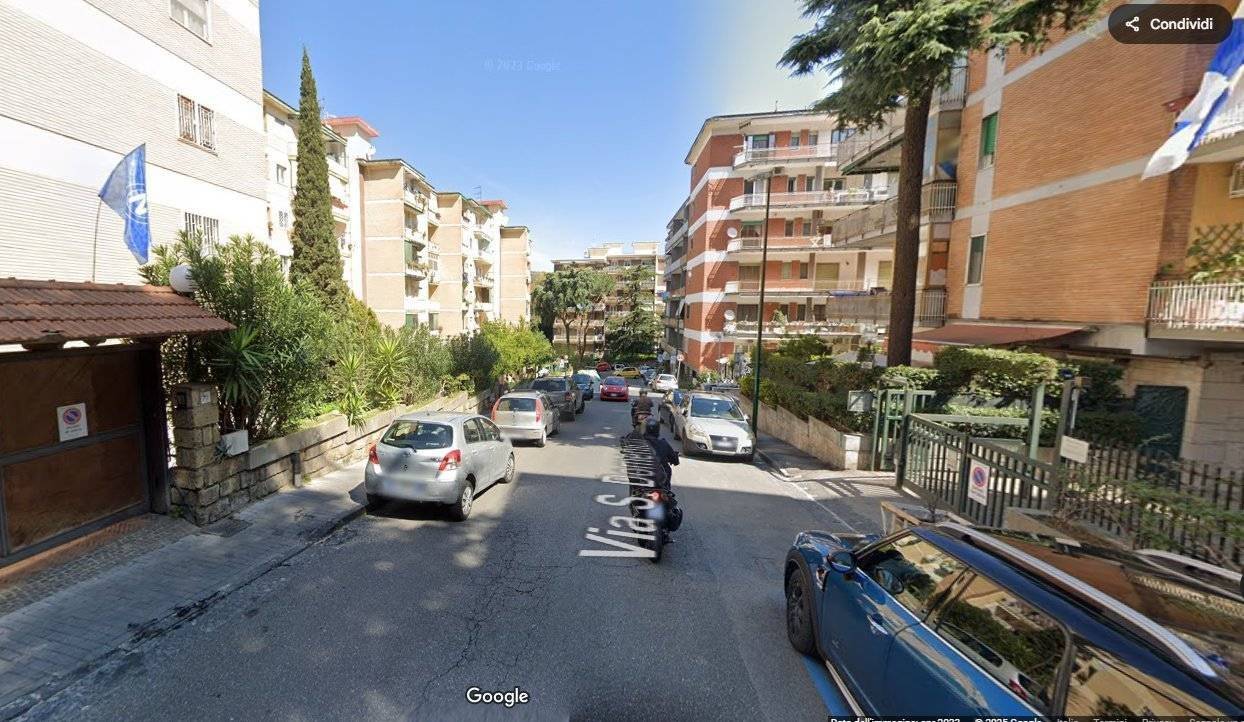 3 bedrooms Apartment in Naples, Italy No. 11008