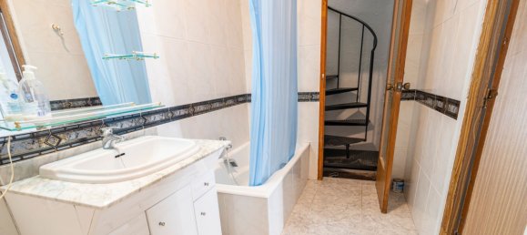 4 bedrooms House in Andalusia, Spain No. 151486 9