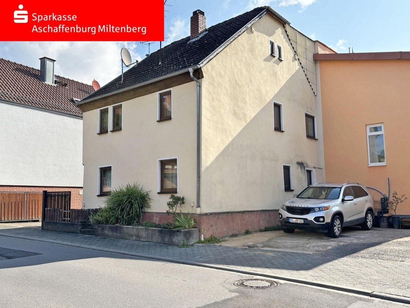 8 rooms Townhouse in Miltenberg, Germany No. 264684