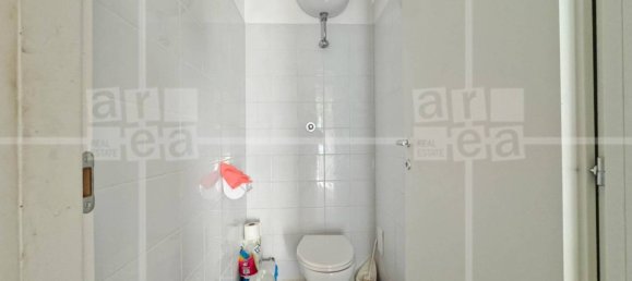 2 rooms Commercial property in Rome, Italy No. 279911 18