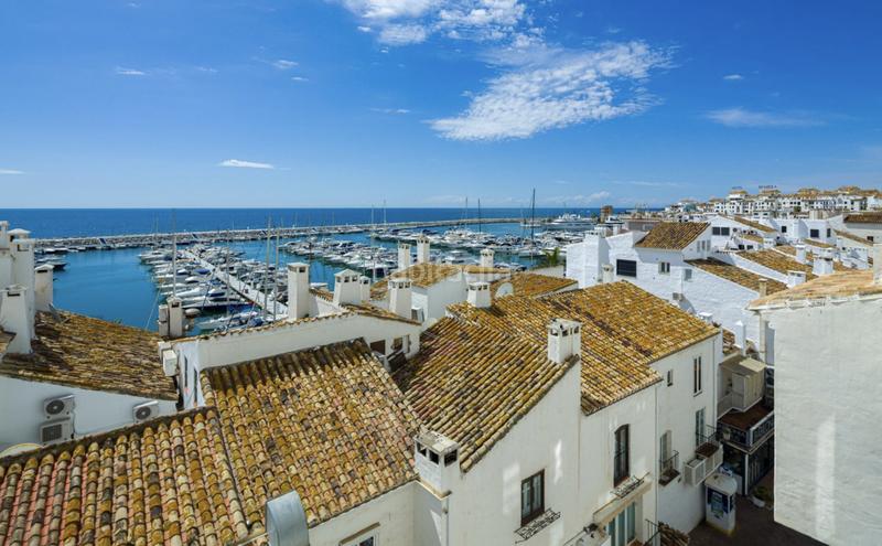 2 bedrooms Apartment in Marbella, Spain No. 70921