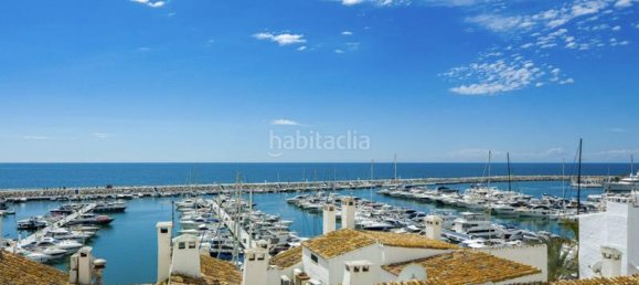 2 bedrooms Apartment in Marbella, Spain No. 70921 2