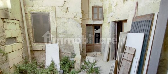 5-Zimmer Gebäude in San Cesario di Lecce, Italy, Nr. 267753 14