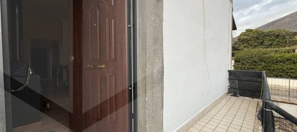 Casa de 3 divisões em Avezzano, Italy N.º 21793 42