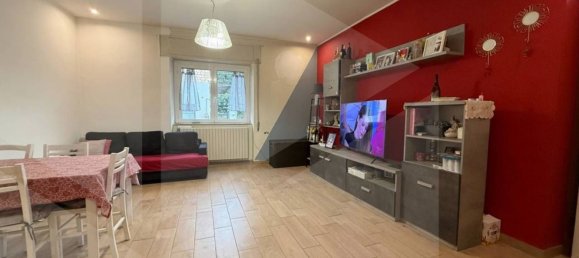 Casa de 3 divisões em Avezzano, Italy N.º 21793 2