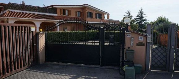 3 rooms Apartment in Rome, Italy No. 198687 31