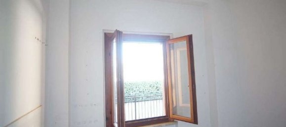 3 rooms Apartment in Rome, Italy No. 198687 51