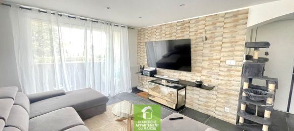 2 chambres Appartement à La Verpillière, France No. 269866 2