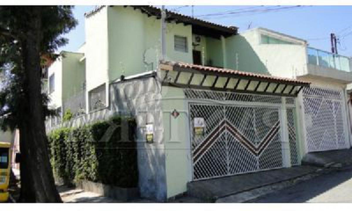 Casa de 3 dormitorios en Sao Paulo, Brazil No. 465548