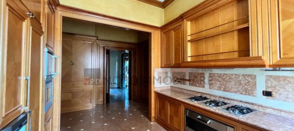 4 غرف نوم شقة في Brescia, Italy رقم 290403 6