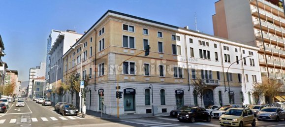 4 غرف نوم شقة في Brescia, Italy رقم 290403 12