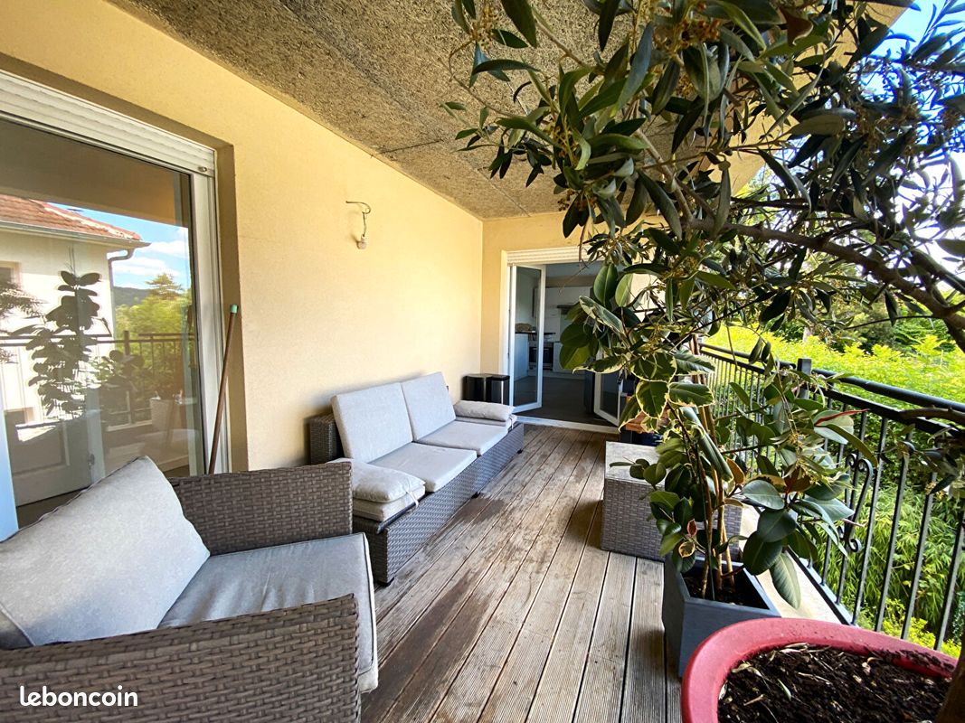 Дуплекс с 4 спальнями в Розерьёль, Франция № 280316