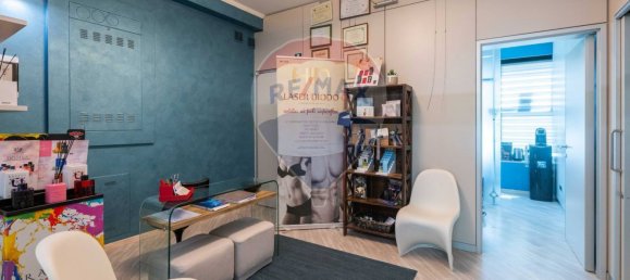 5-Zimmer Gewerbliche Immobilie in Osio Sotto, Italy, Nr. 309131 24