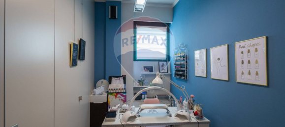 5-Zimmer Gewerbliche Immobilie in Osio Sotto, Italy, Nr. 309131 8