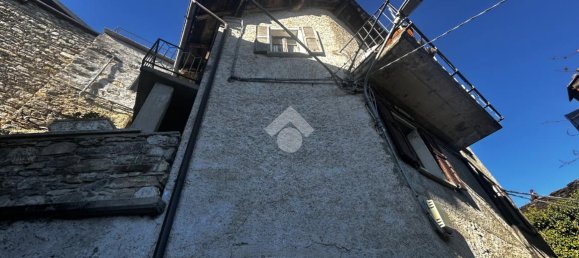 4-salle Maison à Montemezzo, Italy No. 38790 14