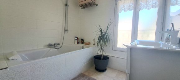 Дом с 4 спальнями в Бельфонтен, Франция № 174218 8