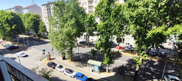 4 Schlafzimmer Wohnung in Turin, Italy, Nr. 380897 10