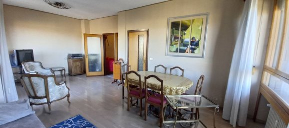 4 Schlafzimmer Wohnung in Turin, Italy, Nr. 380897 11
