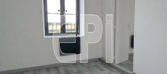 7 Schlafzimmer Haus in Loudun, France, Nr. 307325 9