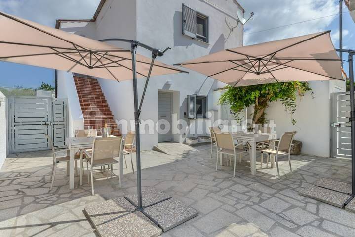 2 bedrooms House in Capoliveri, Italy No. 284550