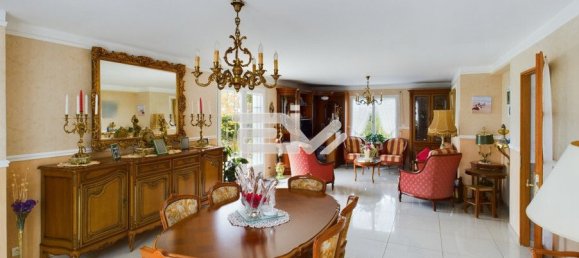 Casa de 4 dormitorios en Romigny, France No. 53107 2